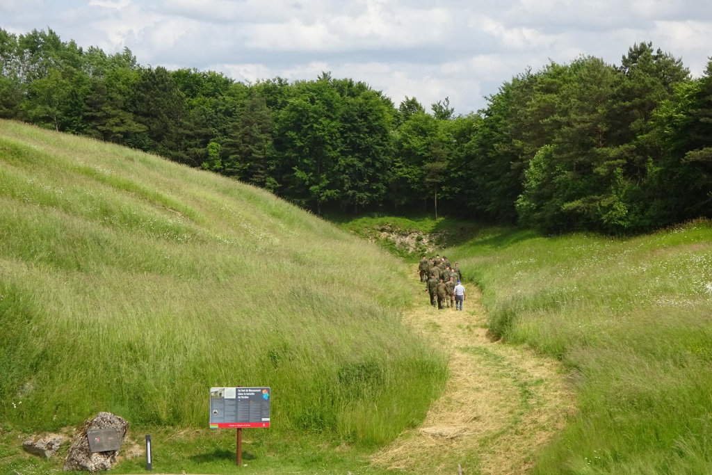 Gräben erleben. Die deutschen Soldaten in den eingeschossenen Gräben von Fort DOUAUMONT